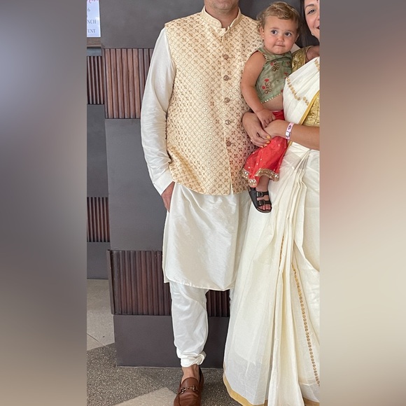 Indian Mens Nehru Jacket and Kurta Set - 2 vests - Picture 2 of 2